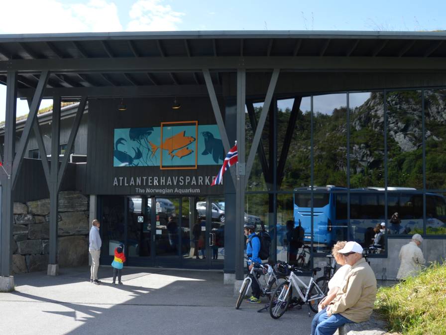 Eingang_Atlantikpark_Alesund